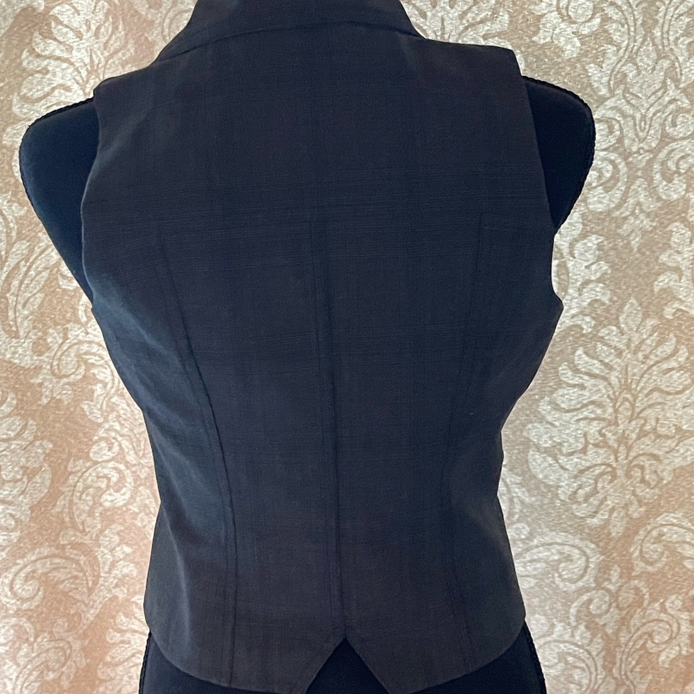 Cache Vest - image 3